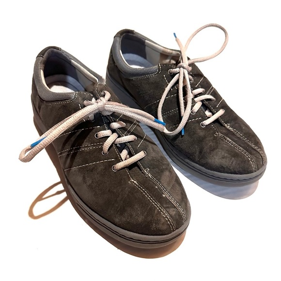 Dansko Suede Leather Gray Tie Comfort Sneakers Women's EU 39 US 8.5-9 - Picture 1 of 8
